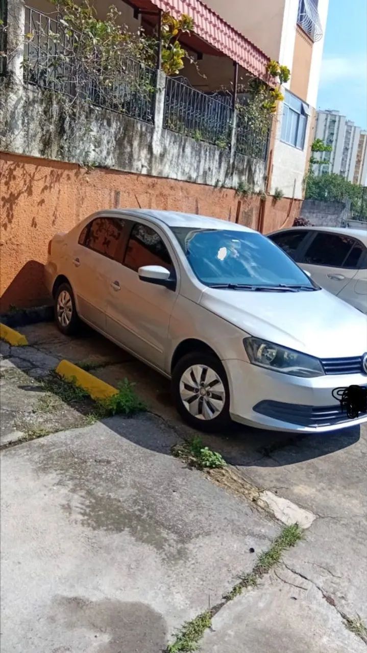 Volkswagen Voyage 1.0/1.0 CITY MI TOTAL FLEX 8V 4P 2013