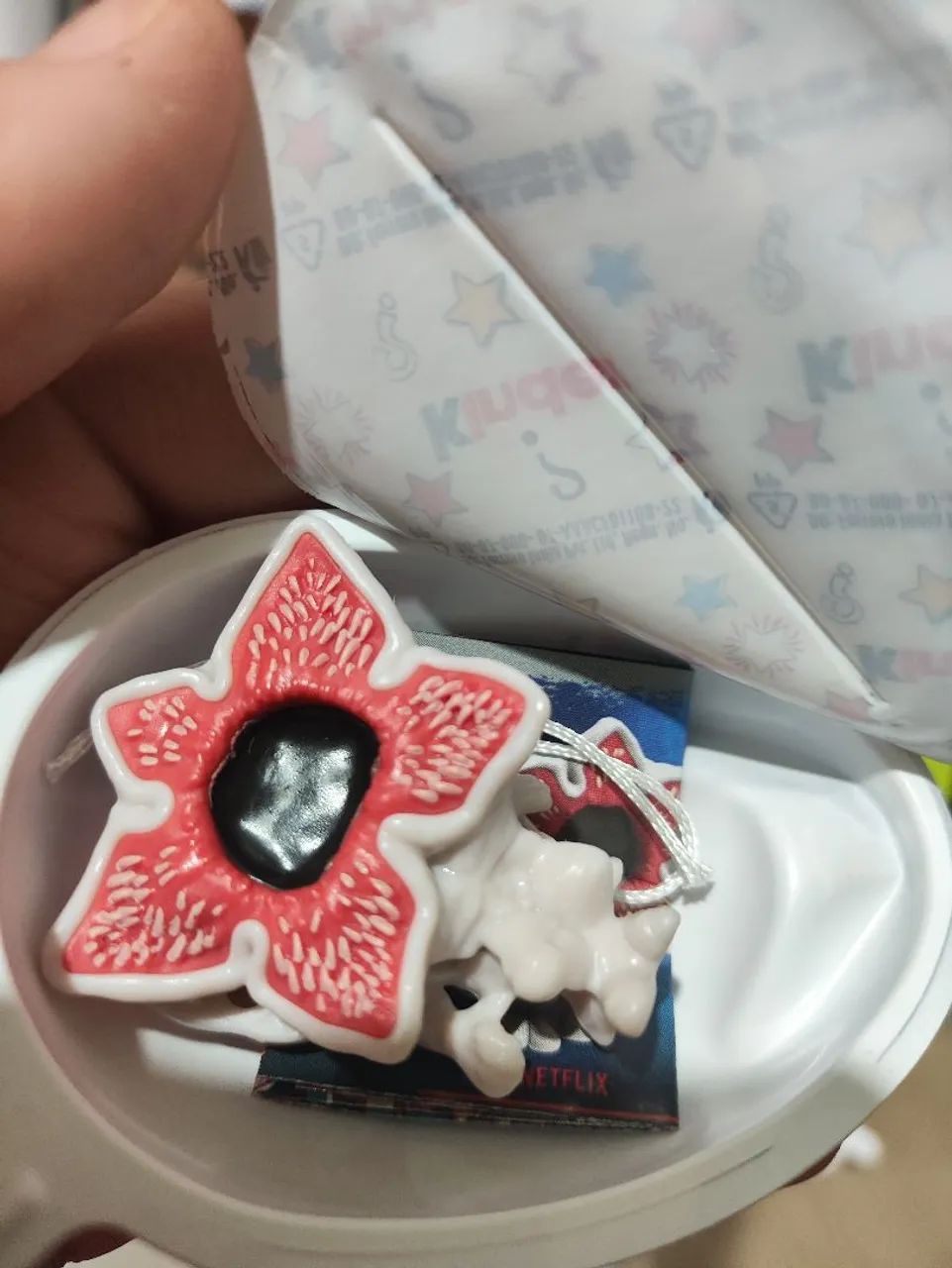 Kinder Joy Stranger Things  - Foto 2