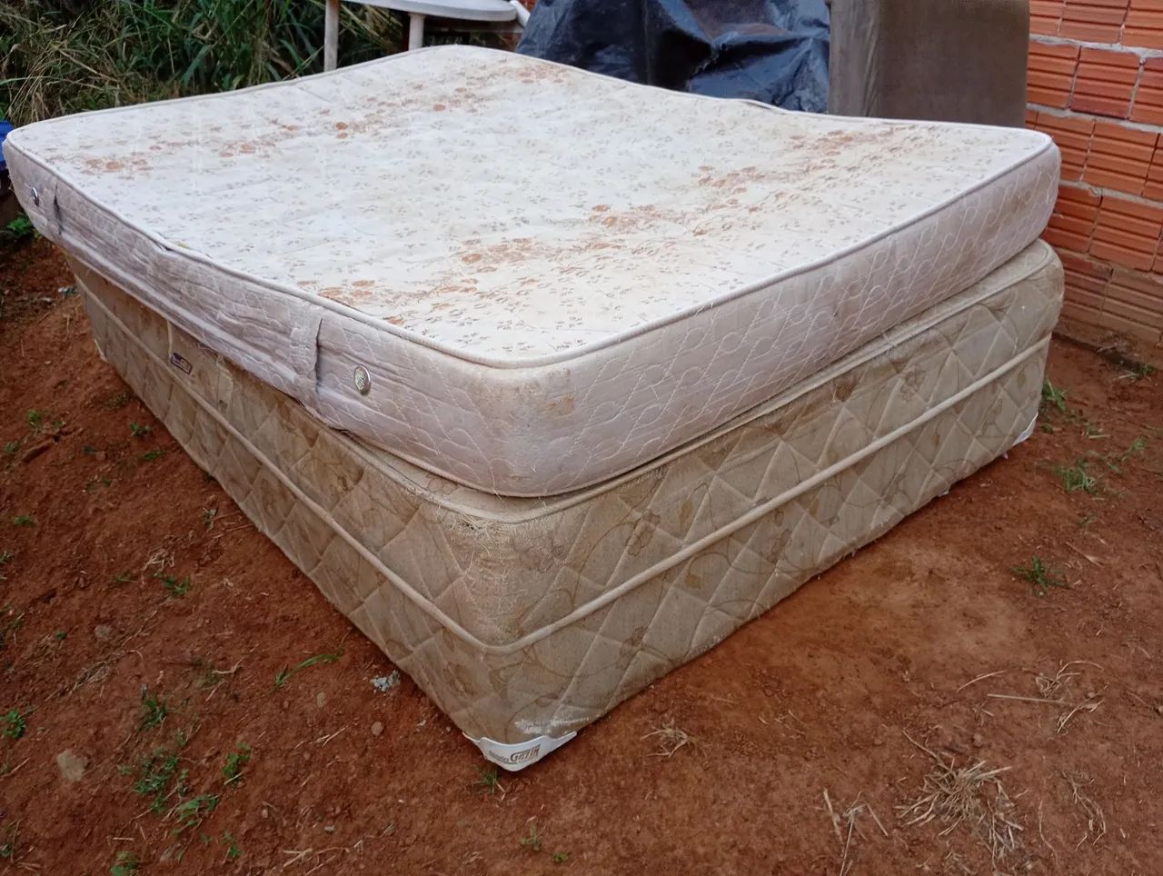 Cama box de casal 
