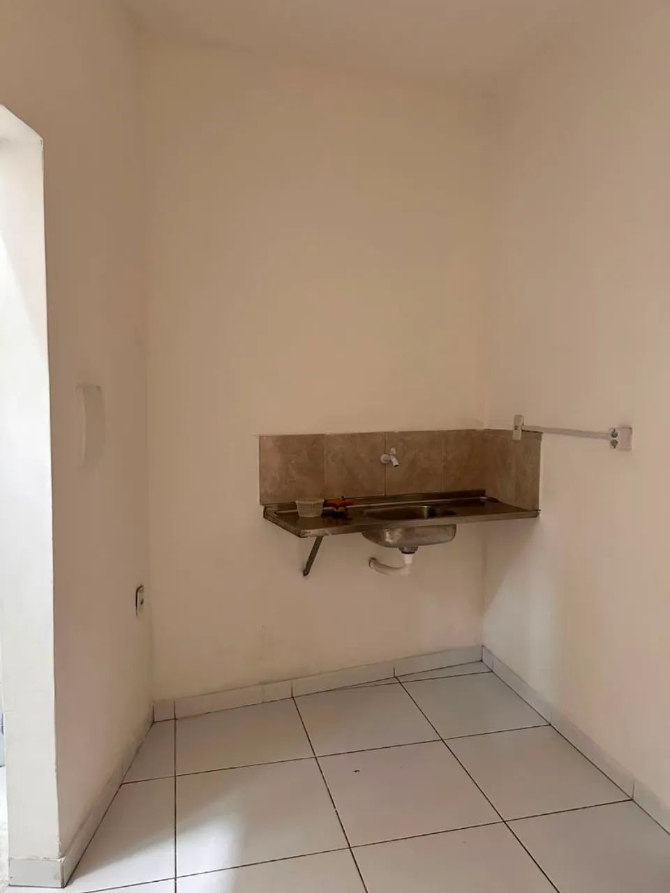 Aluga-se uma casa - Foto 4