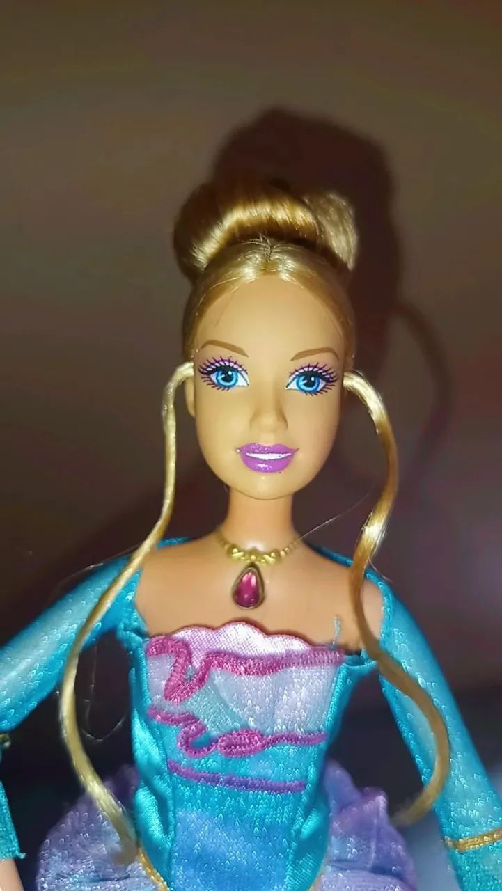 Barbie Rosella Princesa da ilha  - Foto 2