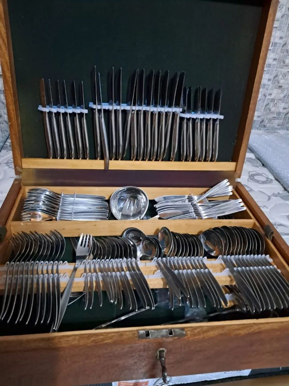 Faqueiro Hercules Linha Gelodur 130 peças - Foto 2