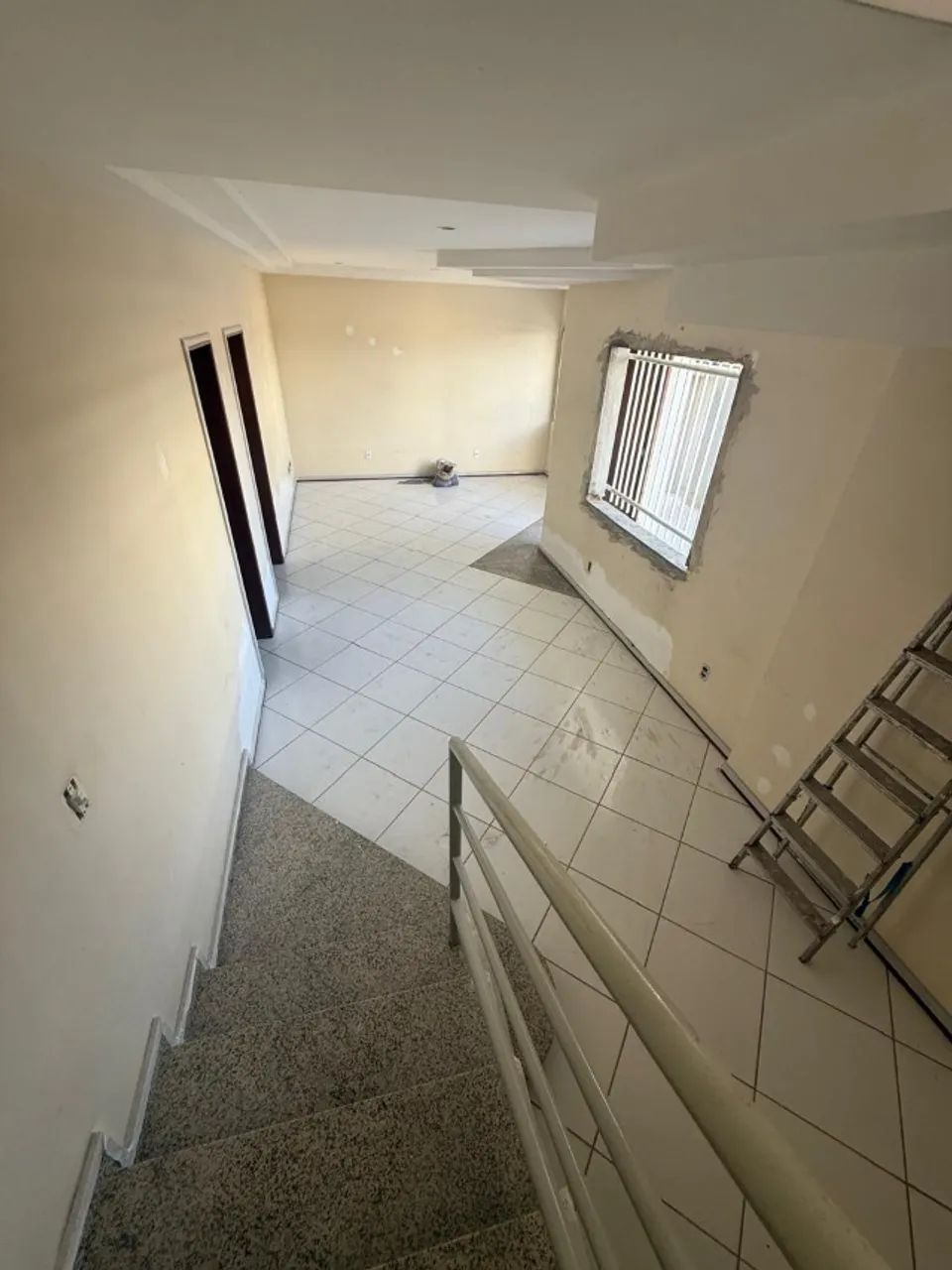 Casa Duplex 3 quartos no Centro de Linhares