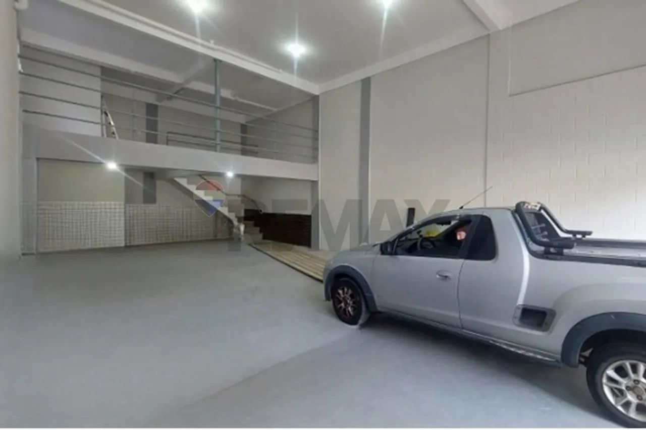 Galpão Comercial Novo em Santo André - Alugue Já!