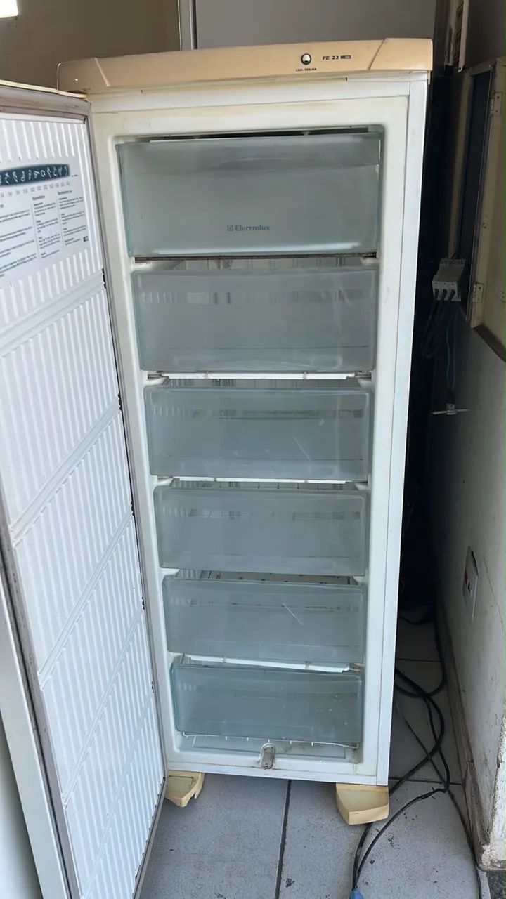 Freezer vertical  - Foto 2