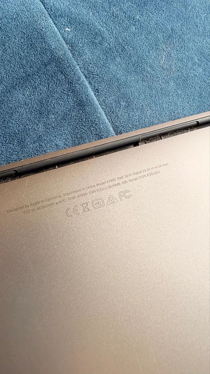 MacBook Pro 15 - i7 6 core - TouchBar - 16gb DDR4 - 512ssd - 2018 - Vídeo dedicado - Foto 4