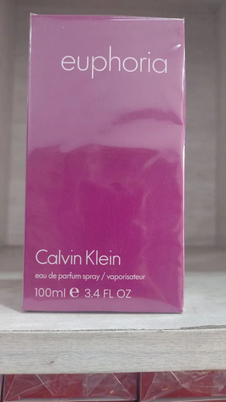 Calvin Klein 