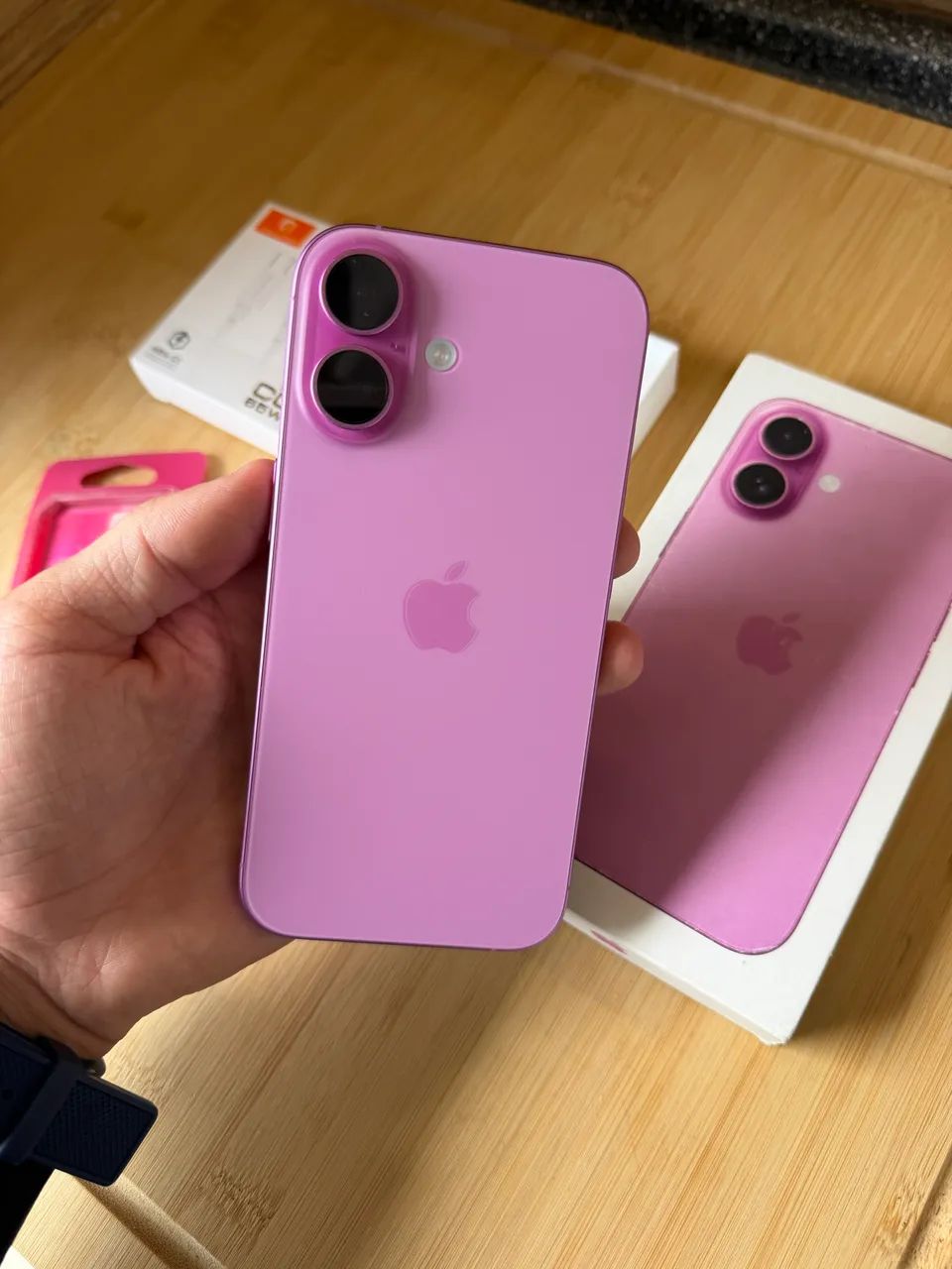 iPhone 16 rosa 128 gb 5 meses de uso ! - Foto 3