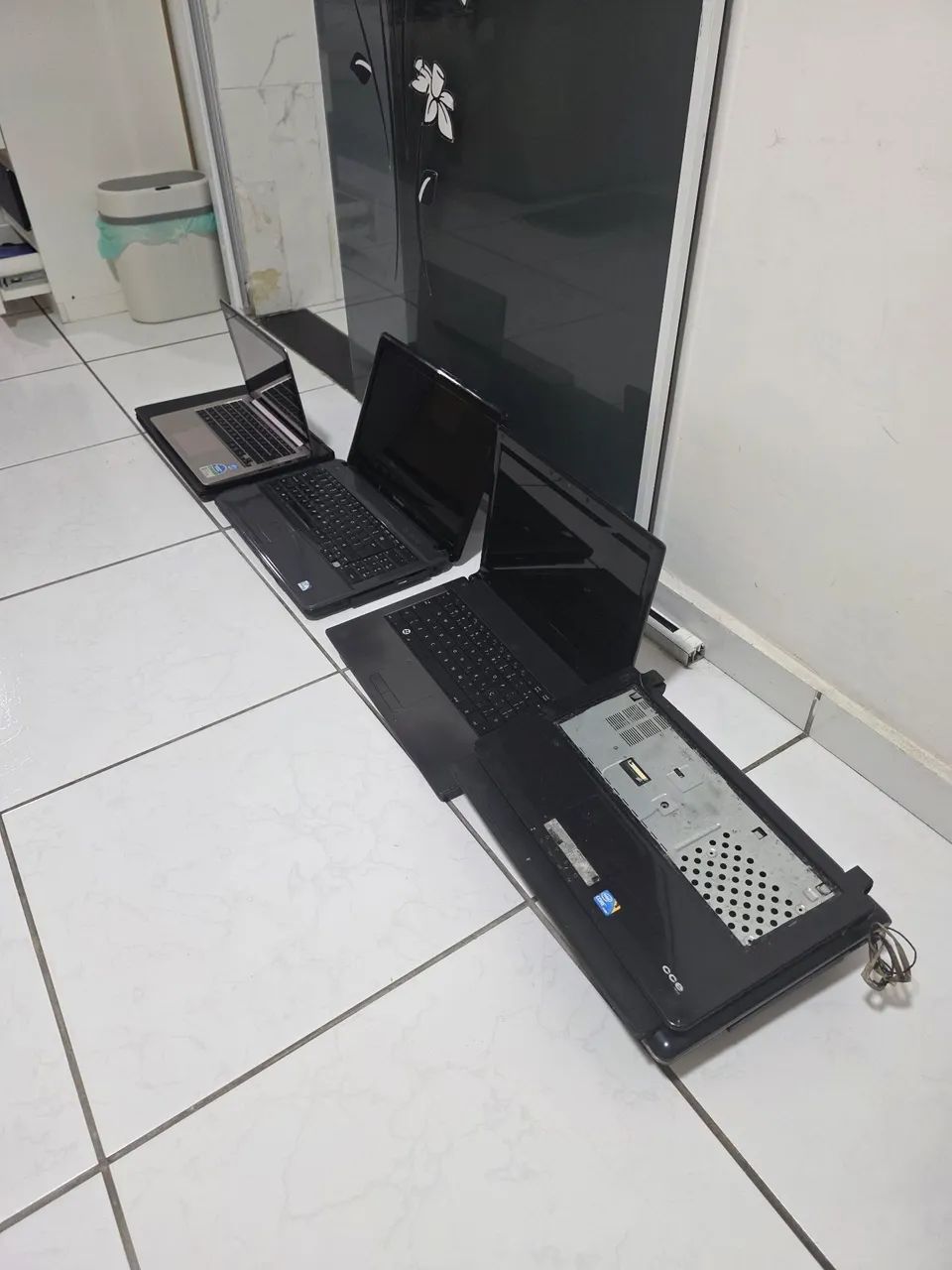 Lote com 06 notebook para concerto ou aproveitar peças - Foto 3