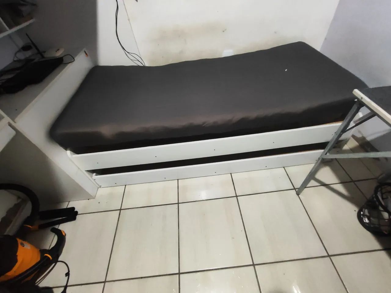 Beliche com cama auxiliar, baú e escrivaninha  - Foto 2