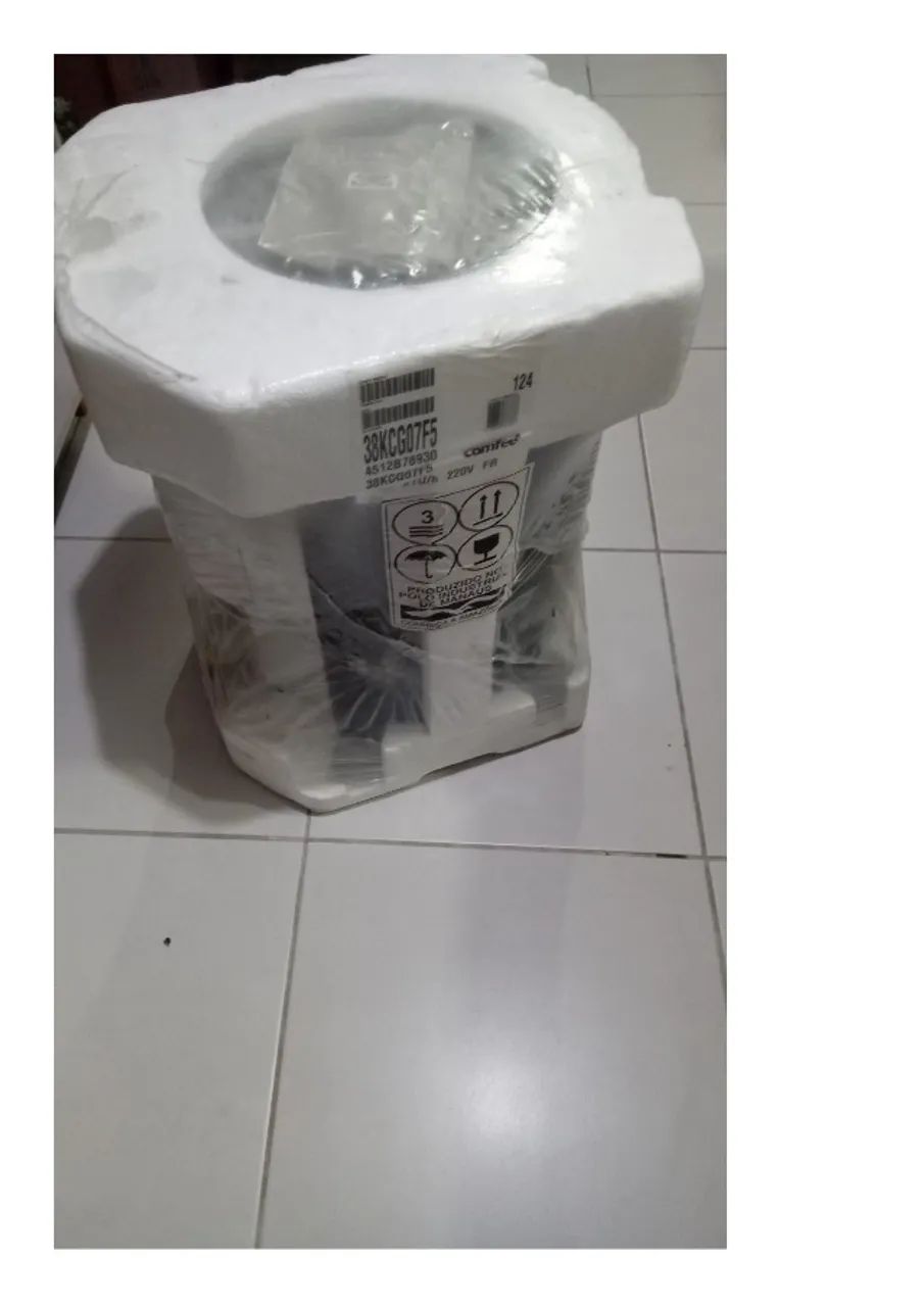 Condicionador de ar split comfee 7500 btu - Foto 3