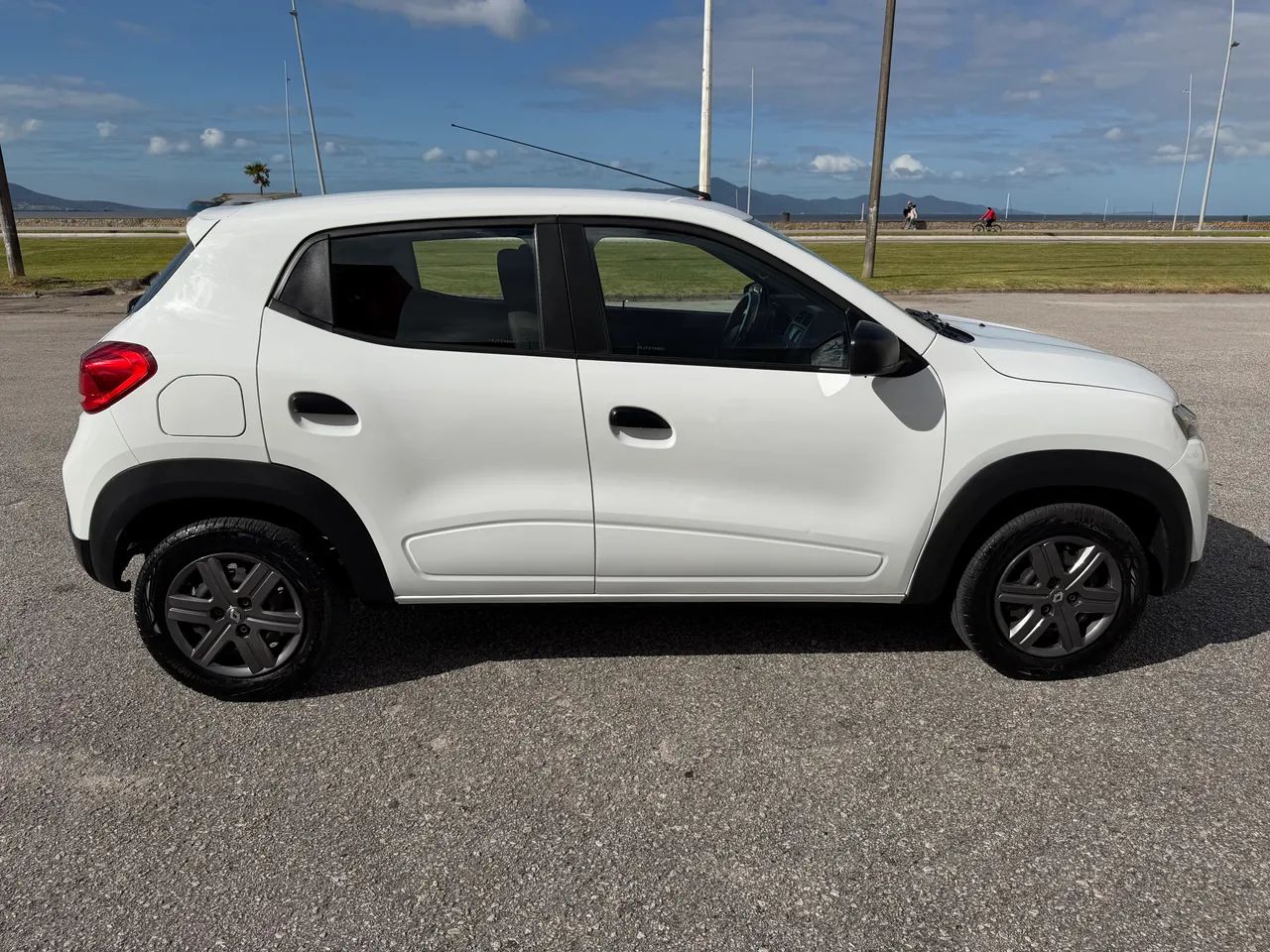 Renault Kwid Zen 1.0 Flex 12V 5P Mec. 2024 - Foto 5