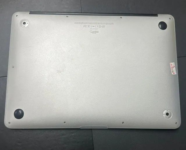 Notebook MacBook Air - Intel 1,7Ghz Core i5 - 13 polegadas - Foto 5