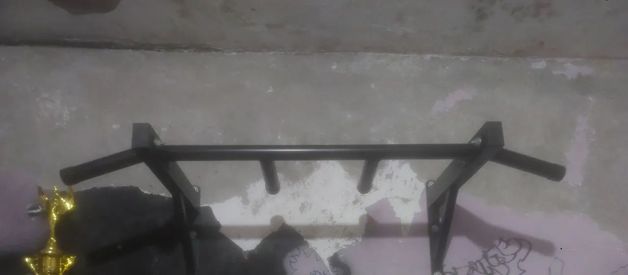 Barra fixa de parede - Foto 4