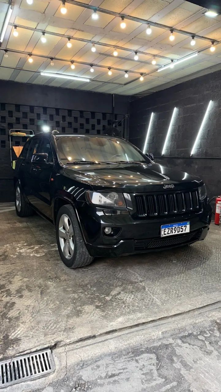 Jeep Grand Cherokee Grand Cherokee Laredo 3.6 4x4 V6 Aut. 2012