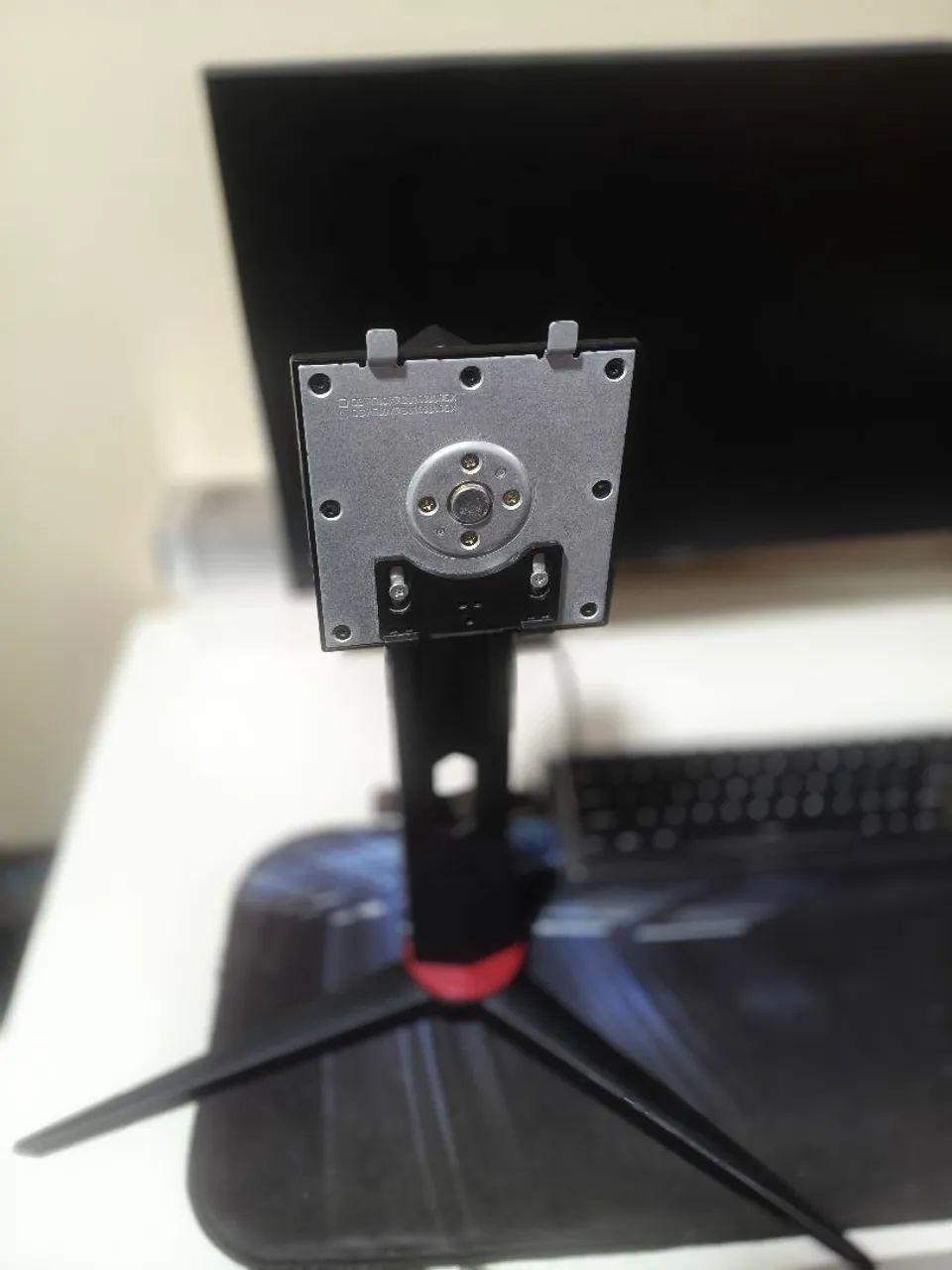 ? Monitor AOC 27? Gamer | 144Hz | Ótimo Estado | Leia a Descrição - Foto 2