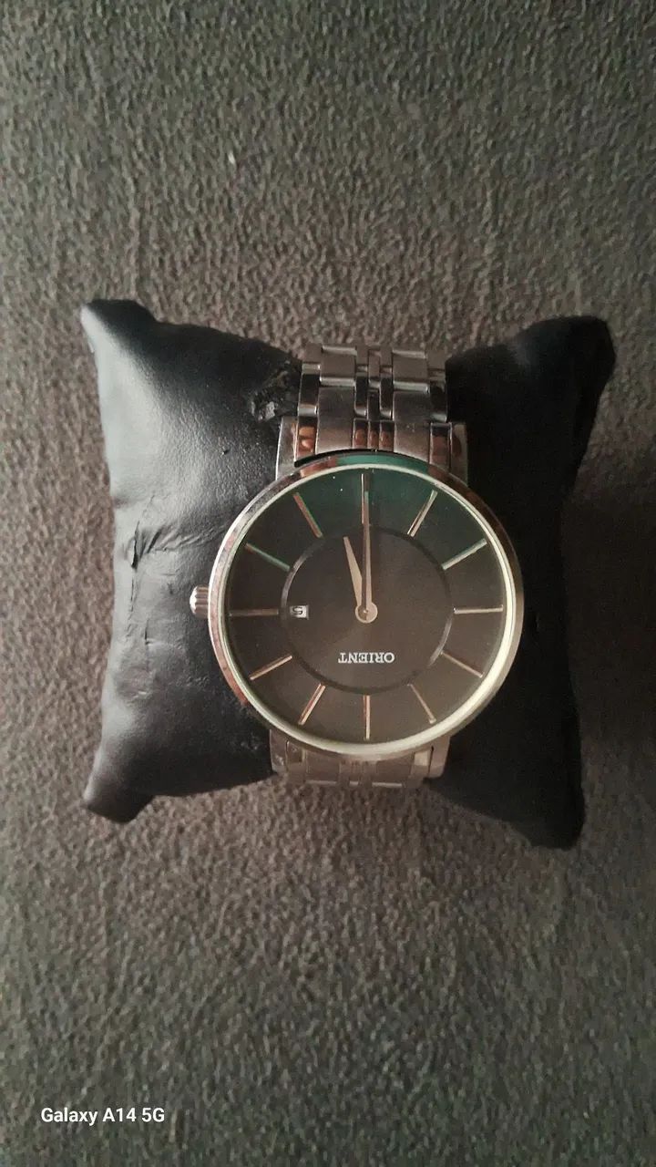 Vendo relogio orient em perfeito estado na caixa ?  - Foto 5