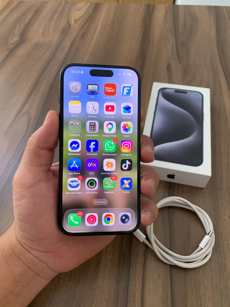 iPhone 15 Pro Original - Foto 2