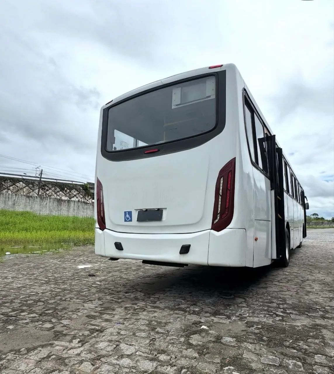 ÔNIBUS  - Foto 4