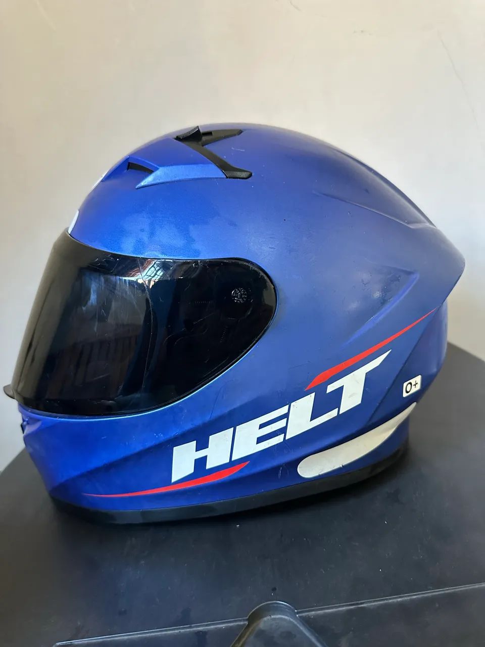 Capacete Helt tamanho 60 - excelente estado 