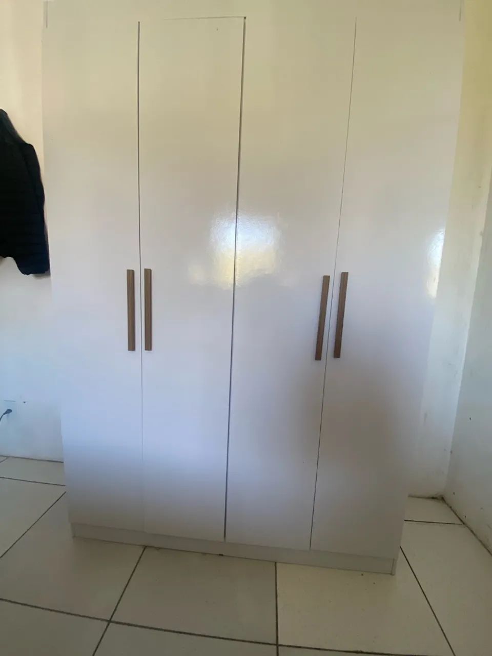 Guarda roupa 4 portas 