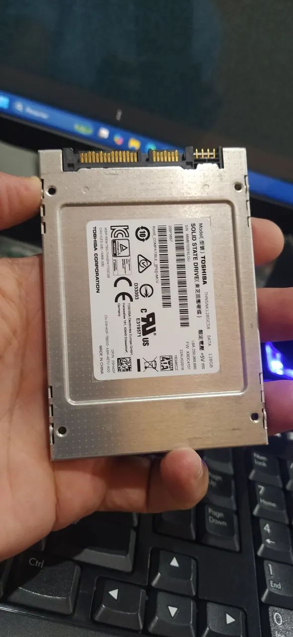 TOSHIBA SSD 128 GB