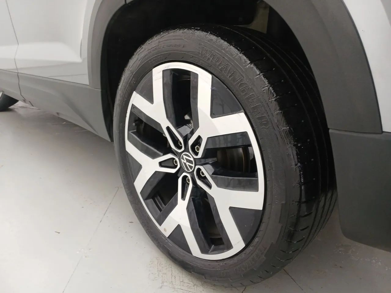 Volkswagen Taos Highline 1.4 250 TSI Flex Aut., foto 12 de 18