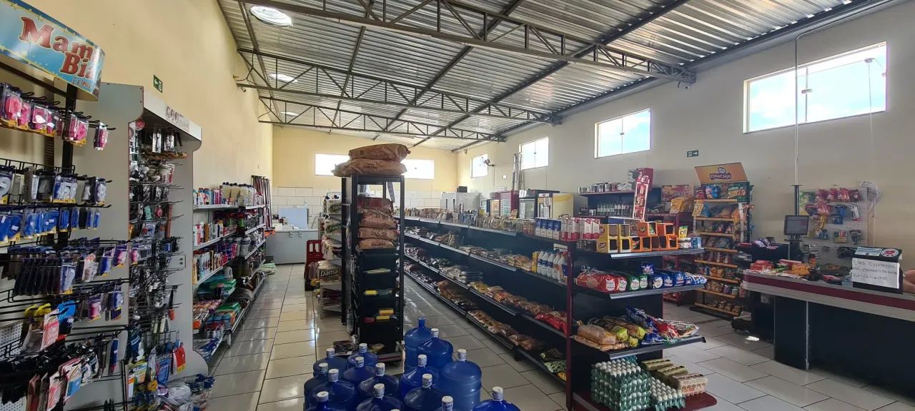 Ponto comercial/Loja/Box para venda com 250 metros quadrados com 2 quartos