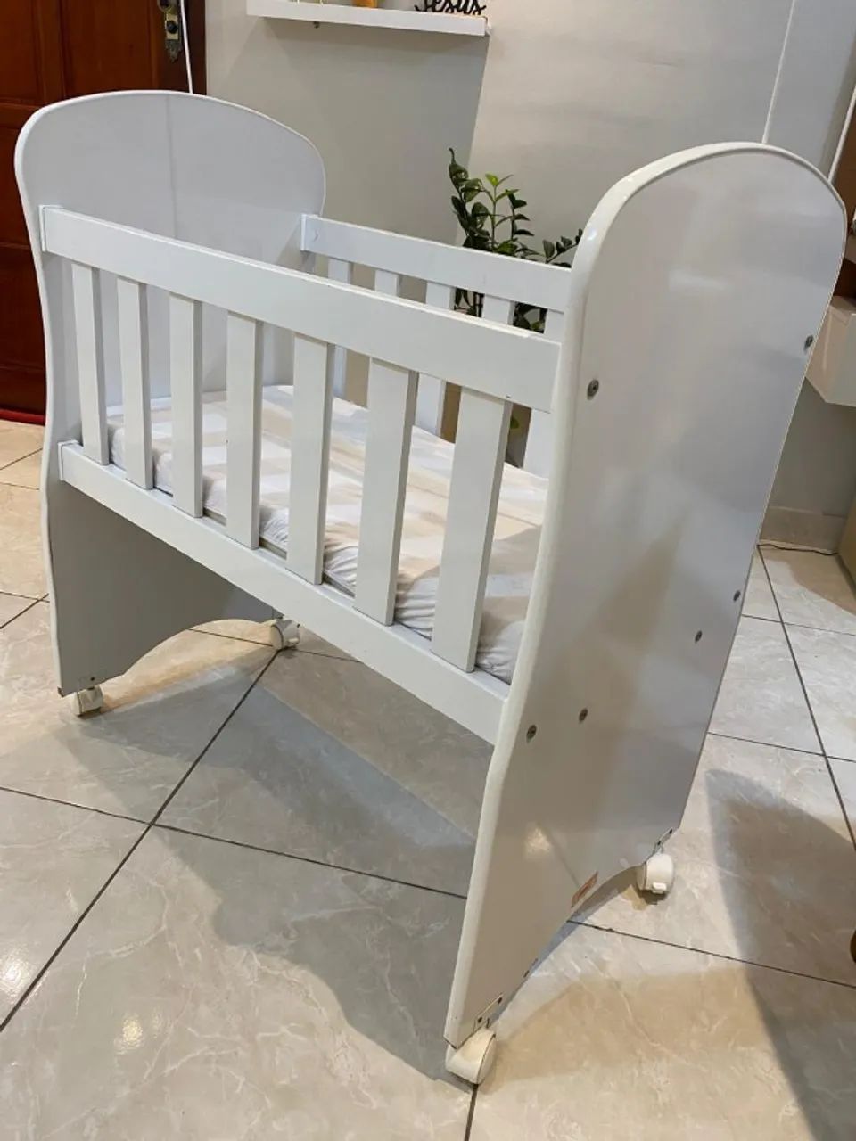 Mini Berço com Colchão  - Foto 3