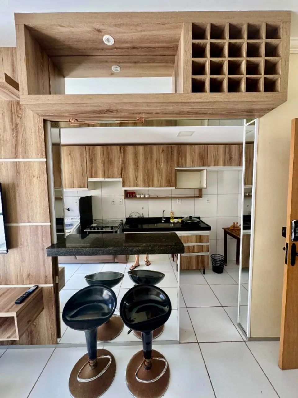 APARTAMENTO À VENDA | 2Q SENDO 1 S | MOBILIADO | ELEVADOR - Foto 4