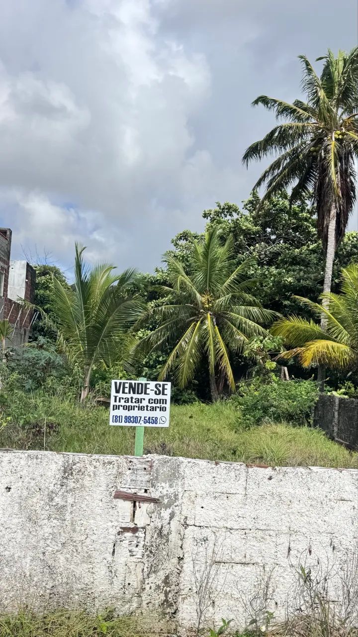 Vendo excelente terreno a beira mar 