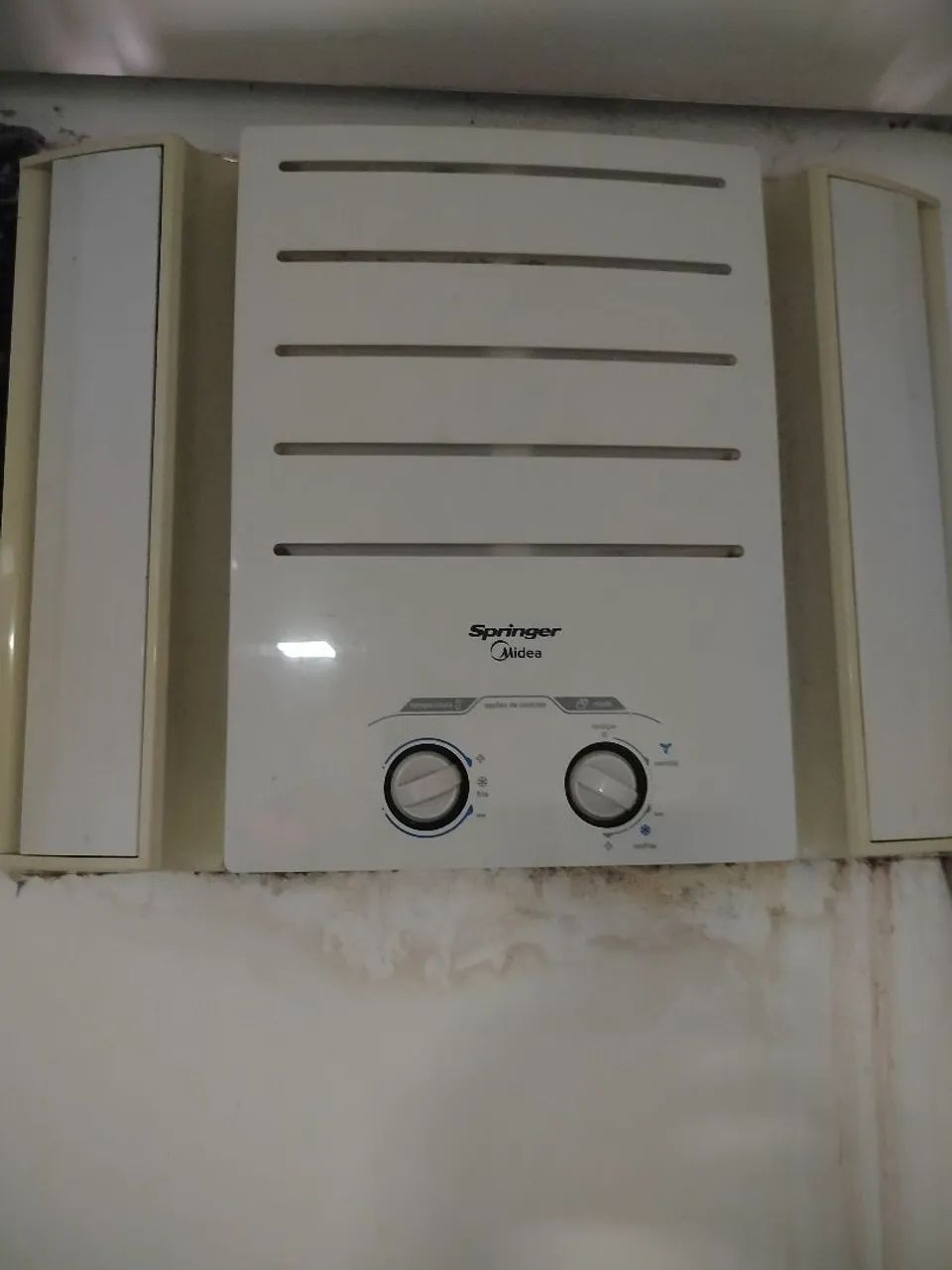 Ar 7.500 Midea 599 reais 