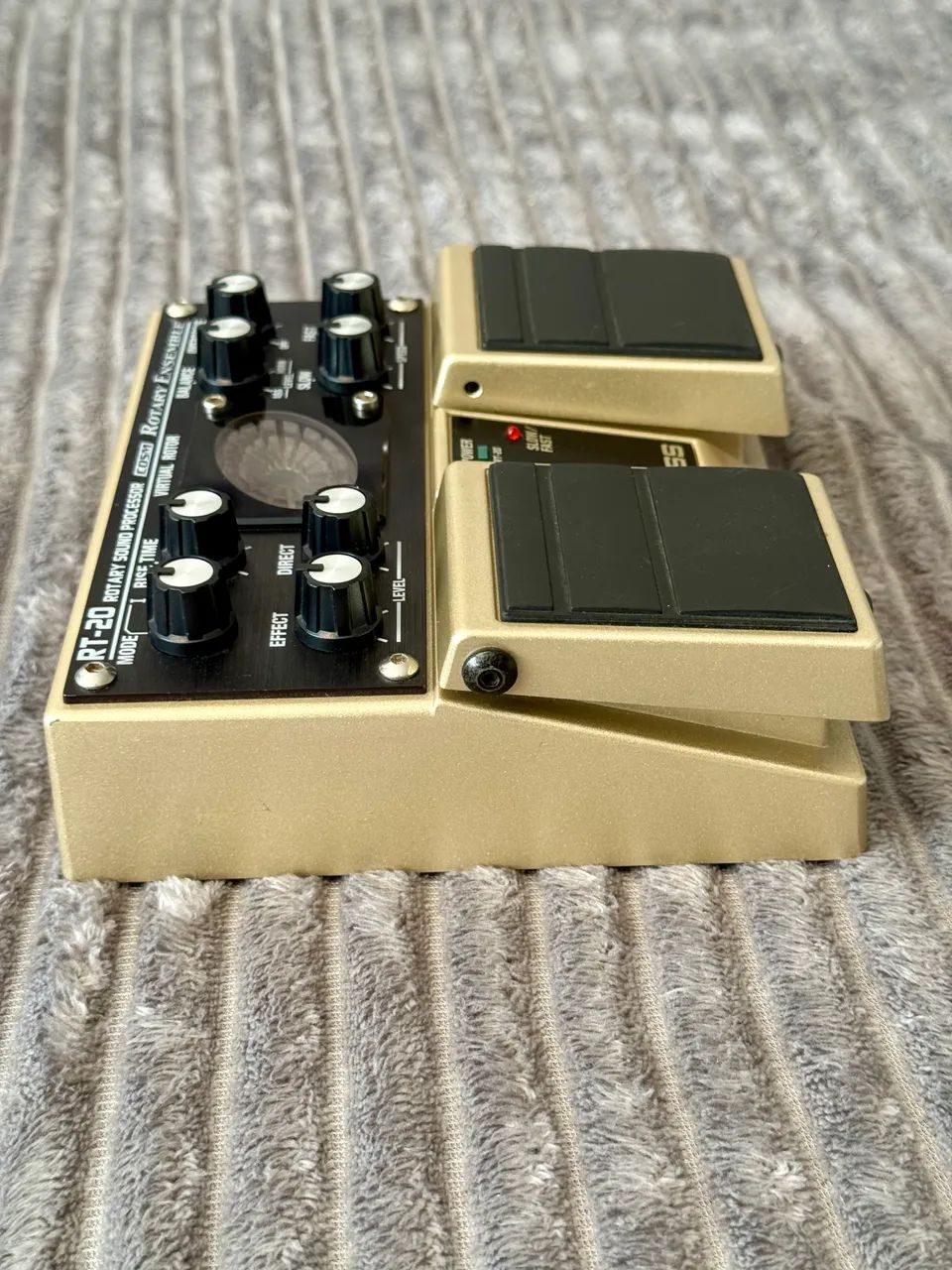 Pedal Boss RT-20 Rotary Sound Processor - Foto 5