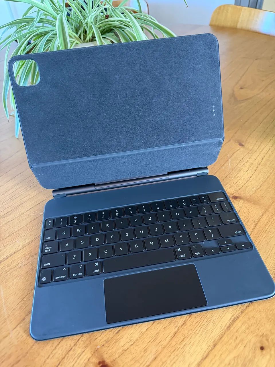 Apple iPad Pro 11 4th com Magic Keyboard original - Foto 2