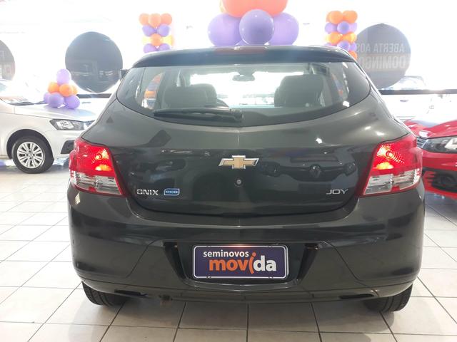 Onix joy 1.0 / 2018 6 marchas - Foto 6