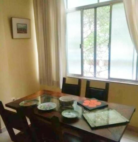 Oportunidade! Rua Anita Garibaldi - 2 quartos + área de dependências - 93m2 com vaga - Foto 8
