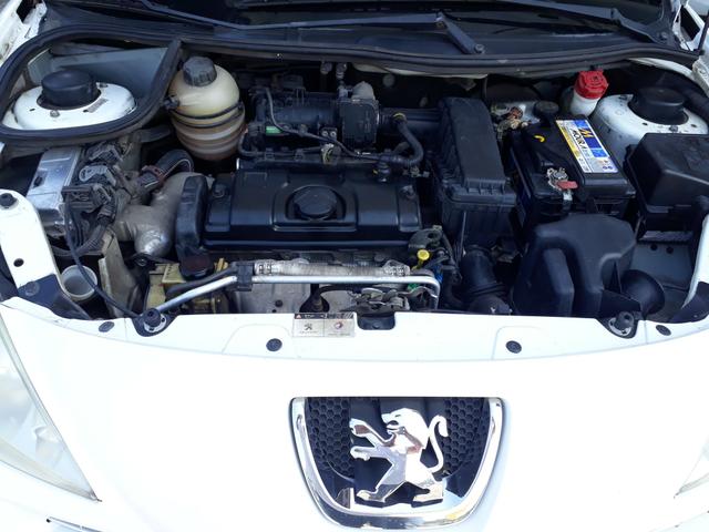 Peugeot 207 2012 / 2012 xr 1.4 completo. aceito carta. financio ate 48 x - Foto 5