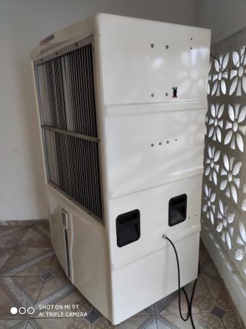 Vendo Climatizador Semi-novo R$ 8.000,00 - Foto 2