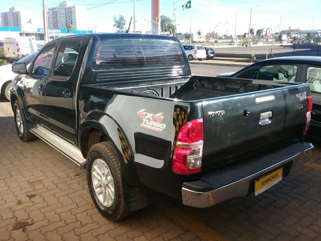 TOYOTA HILUX 3.0 SRV 4X4 CD 16V TURBO INTERCOOLER DIESEL 4P AUTOMÁTICO - Foto 6