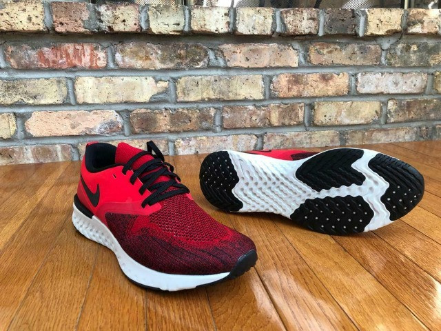 nike odyssey react vermelho