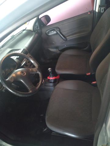 Corsa sedan 2008 - Foto 4