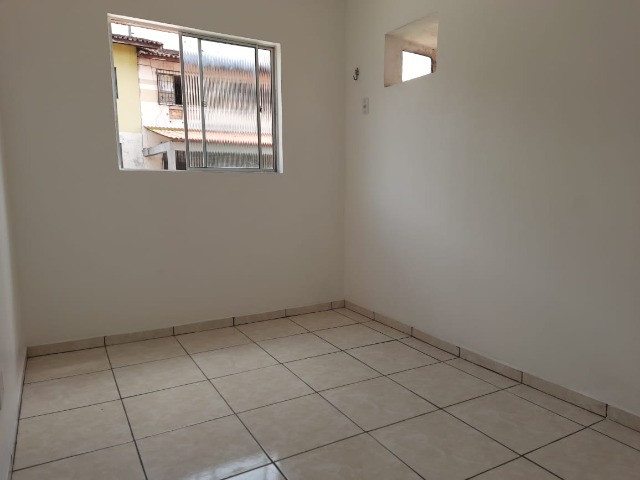 Alugo Lindo Apartamento no Condomínio Rio D'Ouro