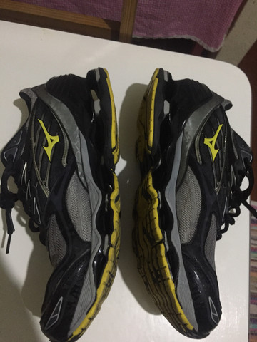 mizuno prophecy 6 primeira linha