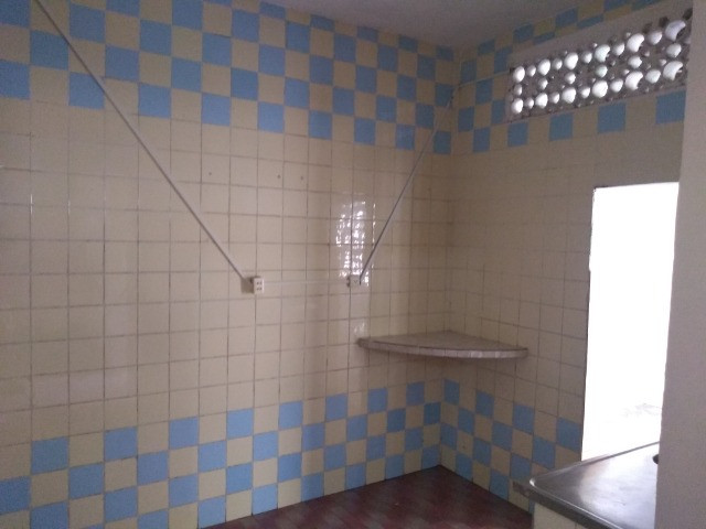Casa com dois quartos e dois banheiros próximo ao supermercado Ofertão Max - Foto 12