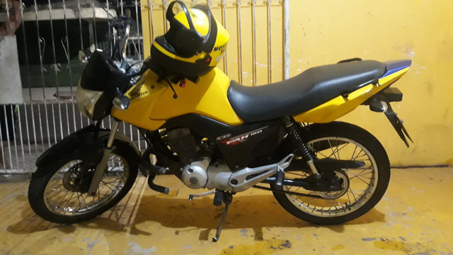 Vendo moto amarela 10.000 - Foto 2