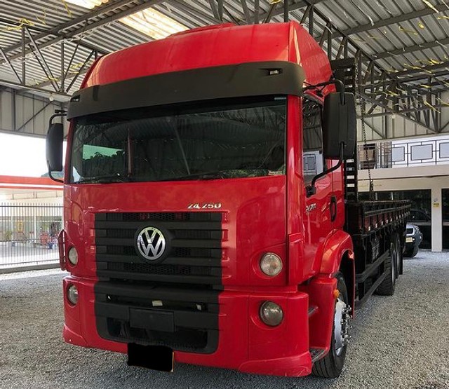 CAMINHÃO VW 24-250  ENTR+PARC  