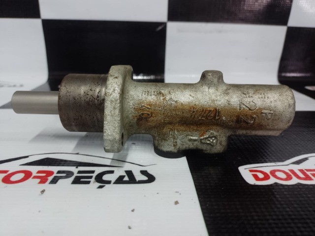 Cilindro mestre freio fiat palio siena 2008