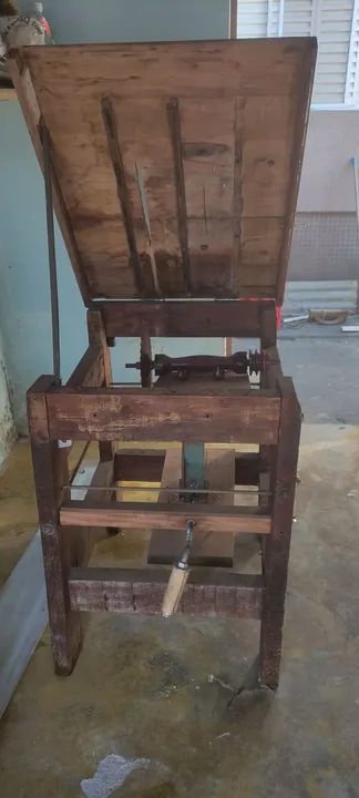 Bancada de serra sem motor