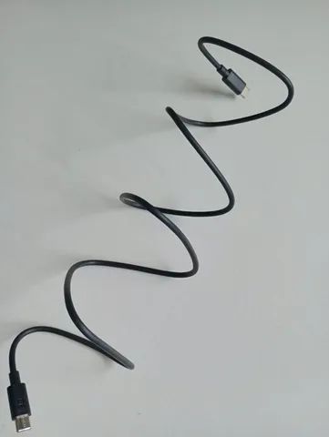Motorola Turbo Power 68W - Rápido Com Cabo Usb-C/USB-C Bivolt Preto - Foto 3