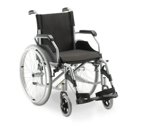 Cadeira de Rodas  D600